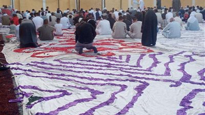 بدء توافد المواطنين على مساجد وساحات المنيا لأداء صلاة عيد الأضحي