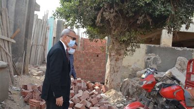 محافظ القليوبية يشن حملة لإزالة التعديات على نهر النيل بالقناطر الخيرية