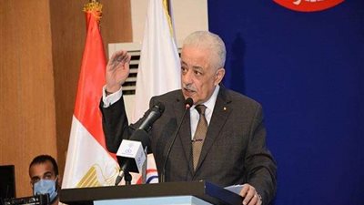 طارق شوقي يكشف أسباب جديدة بشأن امتحانات الصفين الأول والثاني الثانوي المنازل