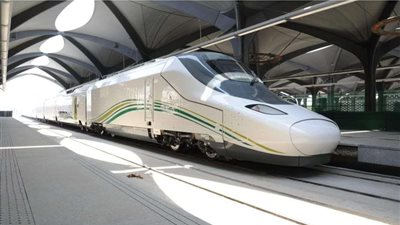 نقل 33 ألف مسافر في اليوم الأول لمغادرة الحجيج