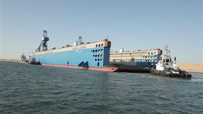 يرفع قدرات السفن التي تعبر قناة السويس .. ما هو الحوض العائم؟
