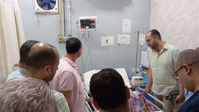 وكيل الوزارة الصحة بالبحيرة يتفقد مستشفى أبوالمطامير