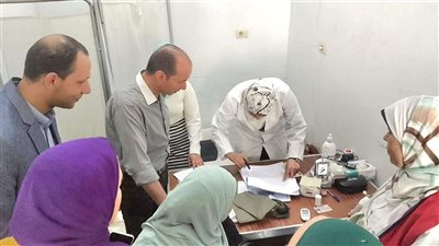 خامس أيام العيد.. الجزار يتفقد عمل حملة 100 يوم صحة بالدلنجات