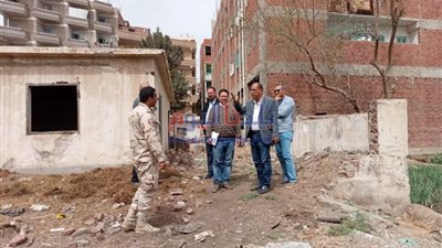 تسليم المواقع المقترحة للمجمعات الخدمية بقرى أشمون بمبادرة حياة كريمة بالمنوفية