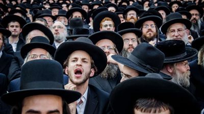 متطرفون يهود يعتدون على عشرات المركبات فى قرية كفر قاسم