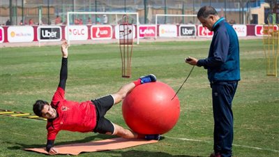 شوبير يفجر مفاجأة لجماهير الأهلي بشأن إصابة حمدي فتحي