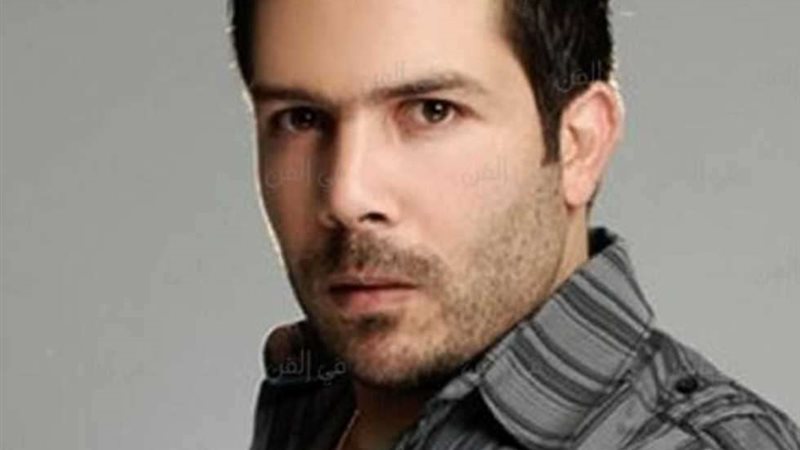 الفنان ياسر فرج