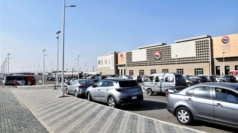 اماكن لانتظار السيارات