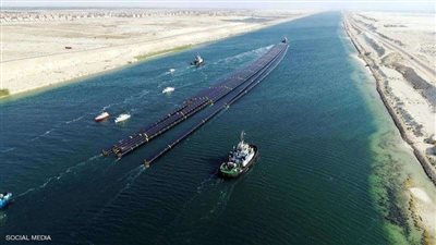 مفاجأة جدبدة عن السفينة الجانحة في قناة السويس