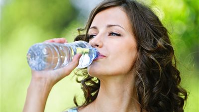 شاهد.. نصائح للوقاية من الإجهاد الحراري