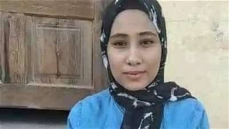 الطالبة أميرة شعبان