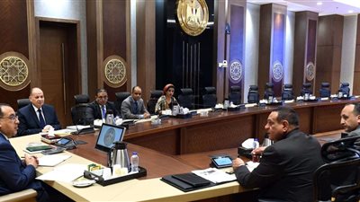 مدبولي يتابع عدة مشروعات خدمية وتنموية بمحافظة أسيوط