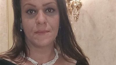 العروسي تطلق كتابها  من وراء القناع؟ وسر العاصفة