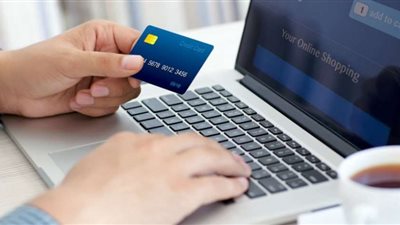 النيابة تبدأ التحقيق مع المتهمين بالاستيلاء علي بيانات بطاقات الدفع الإلكتروني