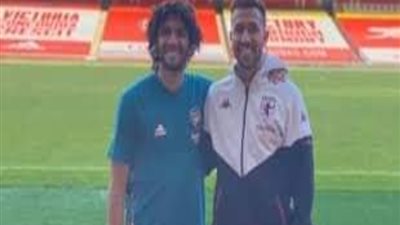 وكيل تريزيجيه يُرشح محمد النني للانضمام إلى جالطة سراي