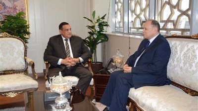 385 مليون جنيه لتطوير المواقف والأسواق الحضرية في أسيوط