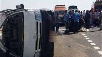 مصرع وإصابة 16 شخصًا إثر إنقلاب ميكروباص في المنيا