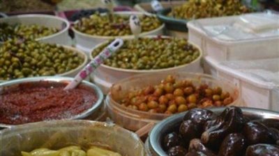 أمن الغربية يضبط 3 أطنان مخللات وملح طعام مجهولة المصدر