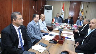 وزير التعليم ومحافظ سوهاج يتابعان سير امتحانات الثانوية العامة