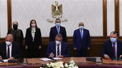 محافظ سوهاج يوقع مذكرة تفاهم لدعم تنفيذ أنشطة تنموية ضمن برنامج تنمية الصعيد