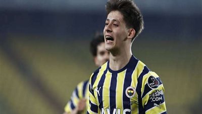 أردا جولر ينضم إلى تدريبات الفريق الأول مبكراً