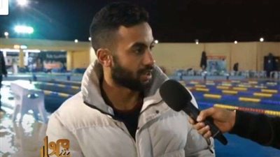 شاهد| فقد قدمه.. قصة كفاح المغامر عمر حجازي سباح وغطاس والمرشح لجينيس