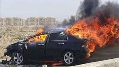 السيطرة على حريق اشتعل بسيارة ملاكي في حي الهرم