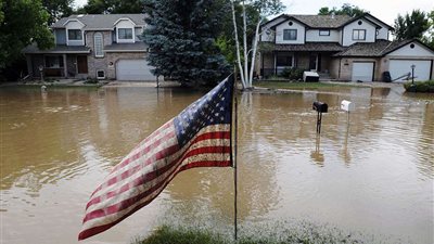 شاهد..فيضانات عارمة تضرب ولاية نيويورك في الولايات المتحدة الأمريكية