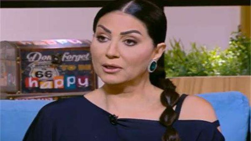 وفاء عامر