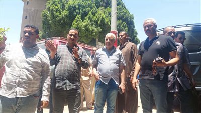 «المصريين الأحرار» بأسيوط يجري جولة لحل مشاكل المواطنين بالتنسيق مع الأجهزة التنفيذية