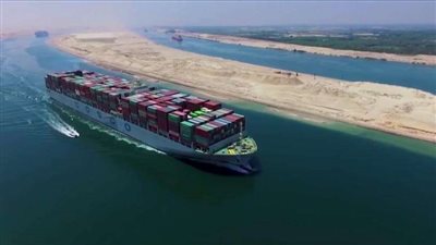 قناة السويس تكشف إجمالي السفن المارة  بالقناة خلال يومين