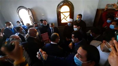 وزيري الأوقاف والرياضة ومحافظ المنيا يفتتحان مسجد 