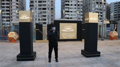 بالصور.. استعدادات أمنية مكثفة لتأمين موكب نقل المومياوات الملكية