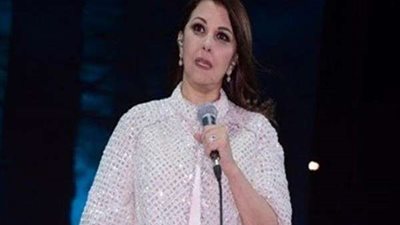 سر بكاء ماجدة الرومي في حفلها بالقاهرة.. فيديو