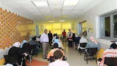 بالصور...وزير التعليم يتفقد لجان امتحانات الثانوية العامة في مستشفى 57357