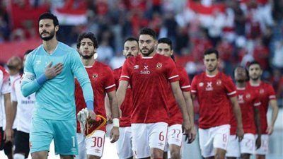 الأهلي يفقد خدمات 6 لاعبين قبل القمة غدًا