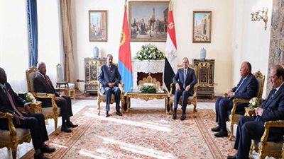 الرئيس السيسي  يؤكد على  تعزيز العلاقات الثنائية بين البلدين