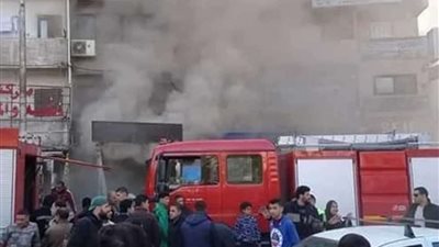 السيطرة على حريق داخل مخزن مخلفات بالإسماعيلية