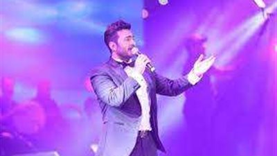 حفل كبير لتامر حسني بالساحل الشمالي أمس الجمعة