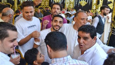 بالصور.. كريم فؤاد يحتفل بحنته في الغربية