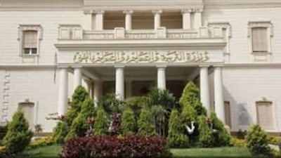 التعليم تفتح باب التقدم للمعلمين الراغبين في العمل بمدارس المتفوقين