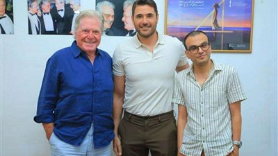 القاهرة السينمائي يمنح أحمد عز 