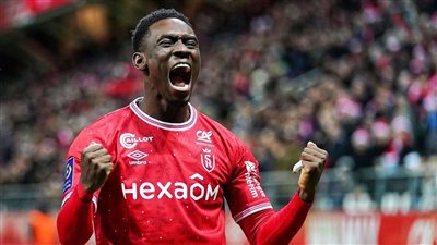 إنتر ميلان يسعى لضم نجم آرسنال في الميركاتو الصيفي