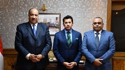 وزير الرياضة يستقبل رئيس نادي الاتحاد السكندري