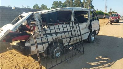 بالأسماء.. مصرع وإصابة 7 أشخاص في حادث تصادم سيارتين  بـ بني سويف