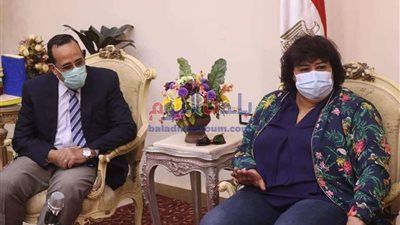 محافظ شمال سيناء يستقبل وزيرة الثقافة