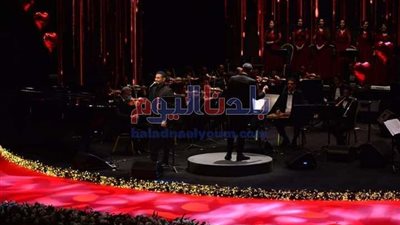 جيلان علاء توصف الفنان أحمد مجدي بالراحل مظهر أبو النجا بعد خسارته في لعبة الشطرنج