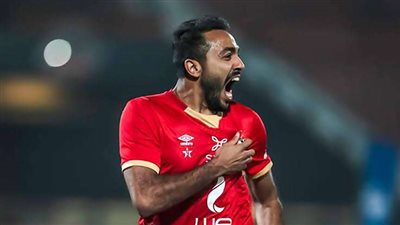 خبير لوائح يثير الجدل بسبب غرامة كهربا للزمالك