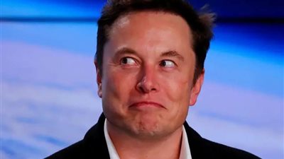 بعد تزويدهم بالقنابل العنقودية.. إيلون ماسك يثير غضب الأوكرانيين