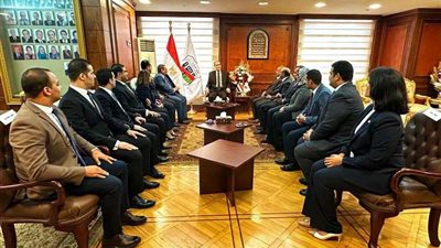 المستشار حافظ عباس يستقبل وفدًا من أعضاء مجلس إدارة نادي مستشاري النيابة الإدارية